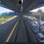 LIVE Macet Tol Cikampek Hari Ini: KM 39 Padat, Akses MBZ Buka Tutup - Tuwaga
