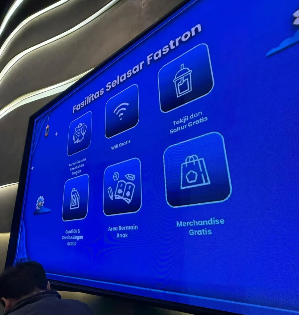 Lesehan Enduro dan Selasar Fastron di Jalur Mudik - Moladin