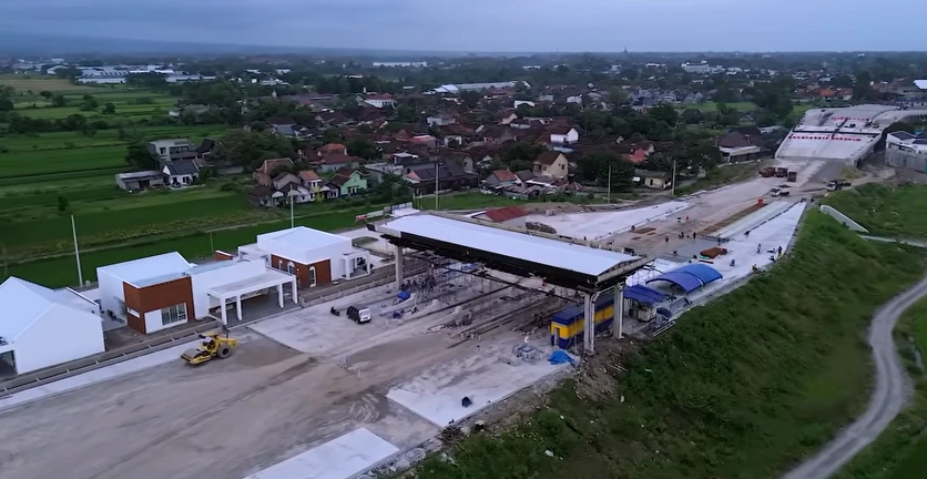 Tol Prambanan Purwomartani