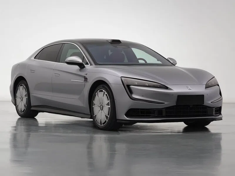 Yangwang U7 Resmi Meluncur, Sedan EV Mewah BYD Tembus 1.006 Km! Yangwang U7 - Moladin