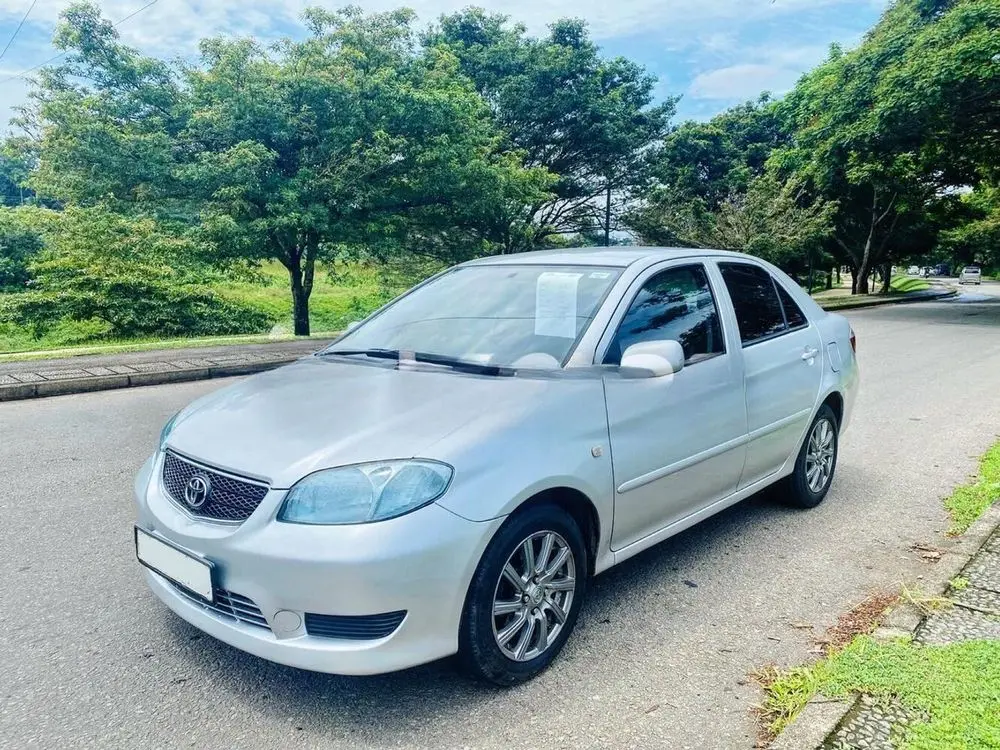 mobil 1500cc toyota vios gen 1 - Moladin