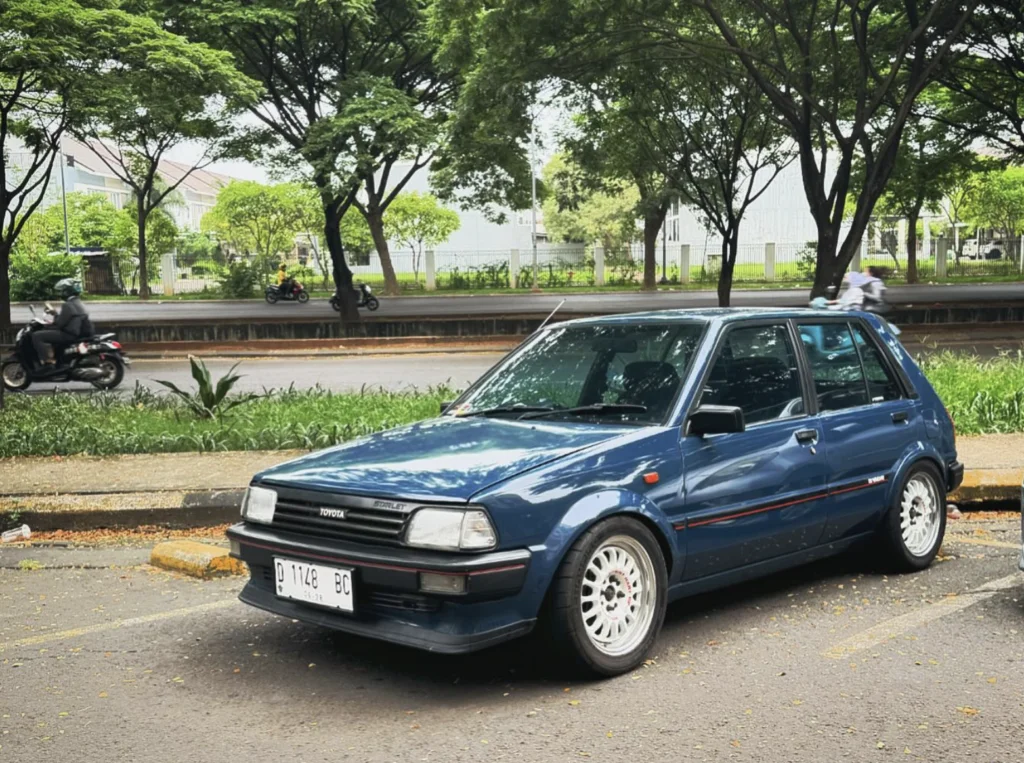 6 Mobil Era 90-an Desain Sporty & Timeless untuk Harian mobil era 90-an - Moladin