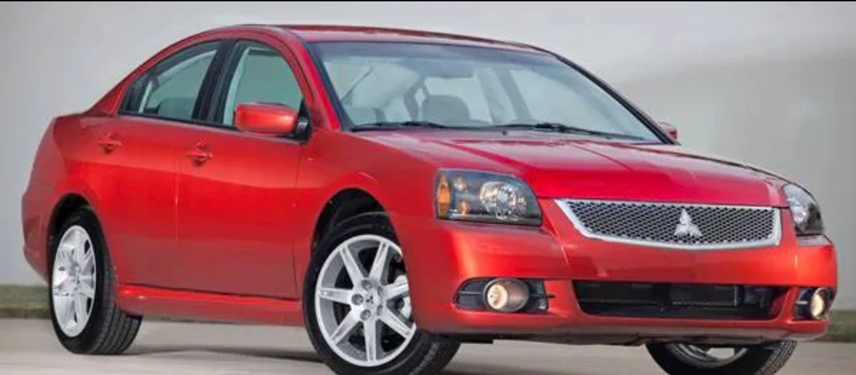 6 Mobil Era 90-an Desain Sporty & Timeless untuk Harian mobil era 90-an - Moladin