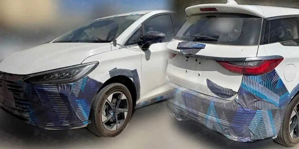 spy shot BYD M6 - Moladin