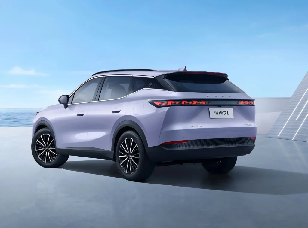 tampilan Chery Tiggo 7L - Moladin