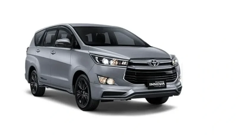 Mobil Innova Bekas Tahun Muda 2017-2023, Mana Paling Worth It? Innova bekas tahun muda - Moladin