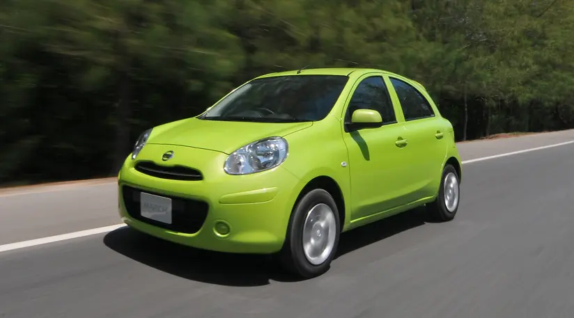 Nissan March 2010 Mobil murah 50 jutaan tahun muda - Moladin