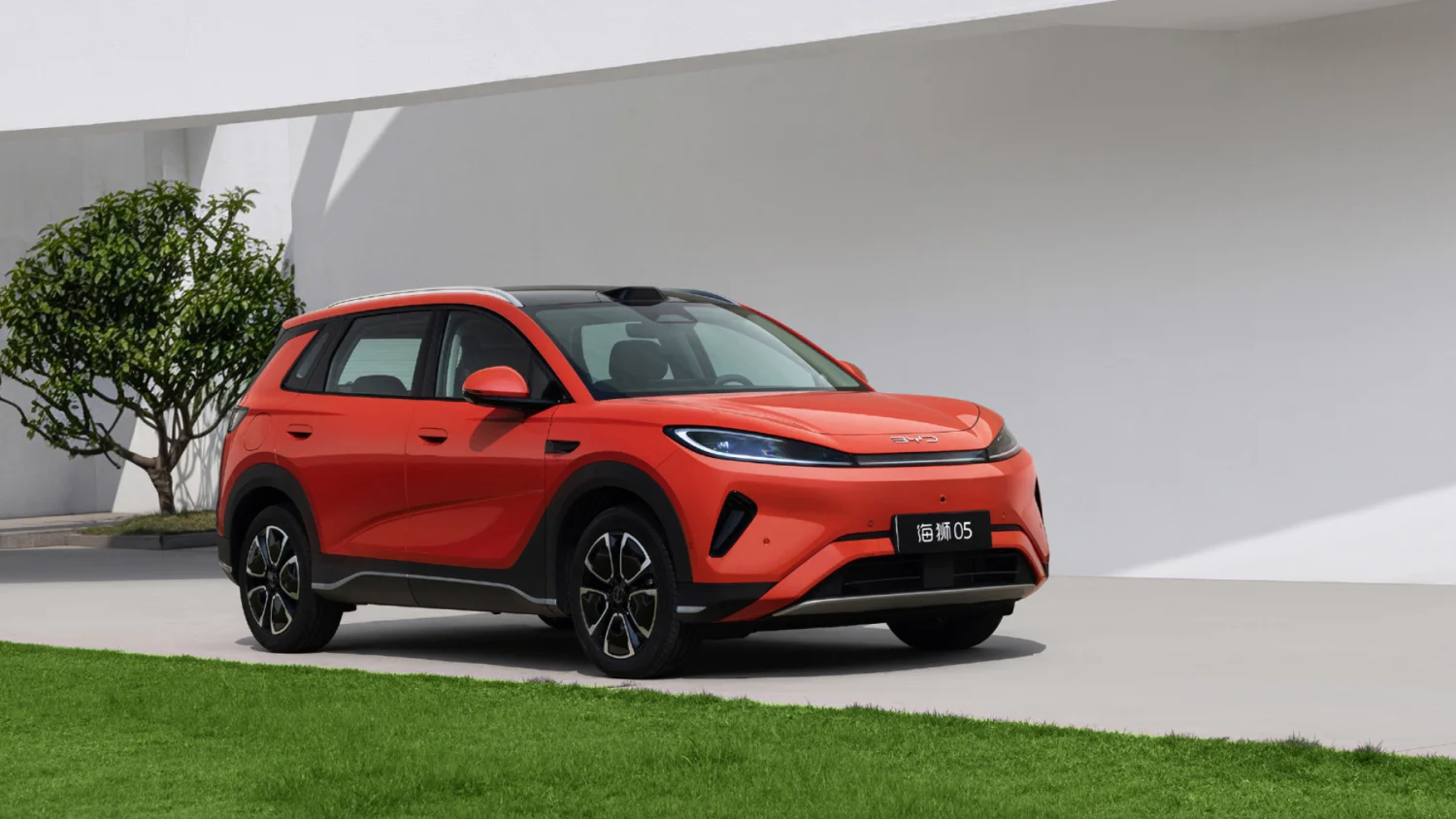 BYD Sealion 05 Meluncur di China, Varian DM-i Tawarkan Mode EV Hingga 305 Km