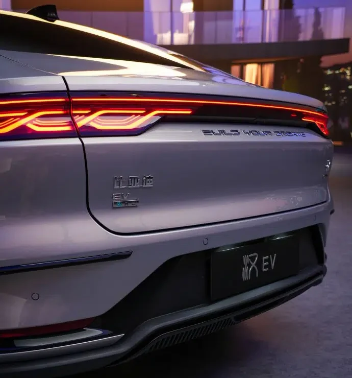 fitur BYD Han EV - Moladin