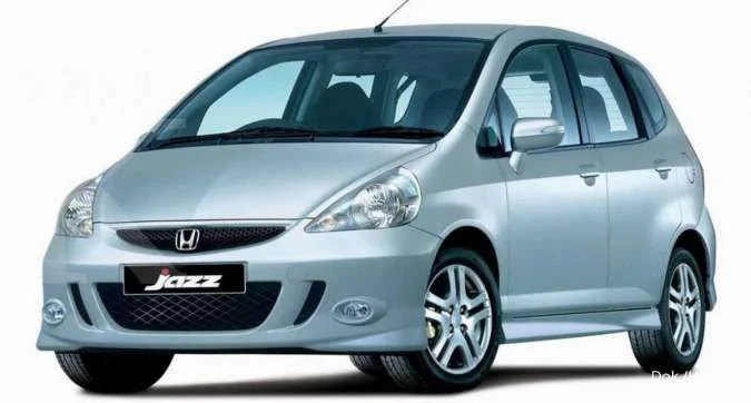 mobil bekas 50 jutaan yang awet Honda Jazz 2004 - Moladin