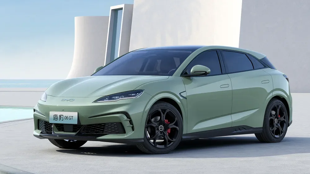 BYD Seal 06 GT dan Seal 06 DM-i Touring Meluncur, Cek Spesifikasinya! tampilan BYD Seal 06 GT - Moladin