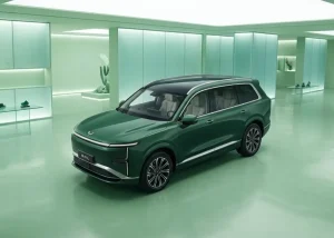 Wuling Starlight L Resmi Meluncur, Panjangnya Nyaris 5 Meter!