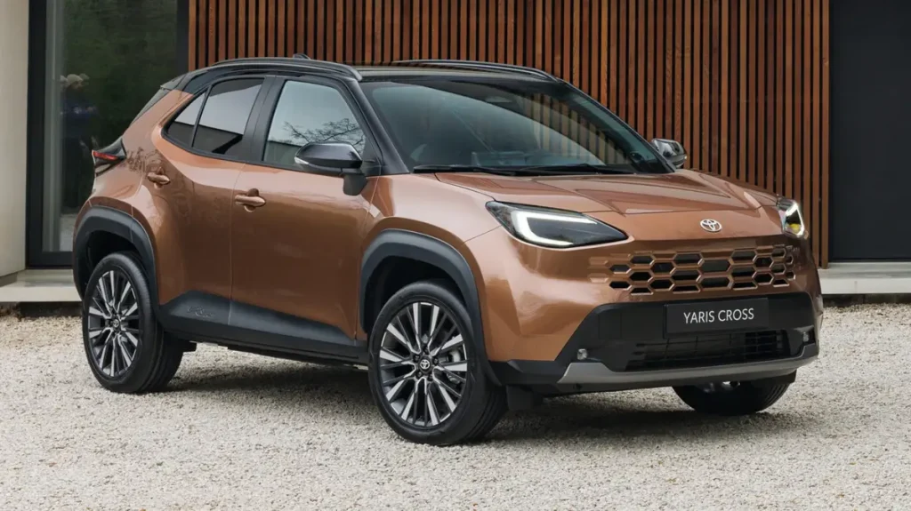 yaris cross coklat