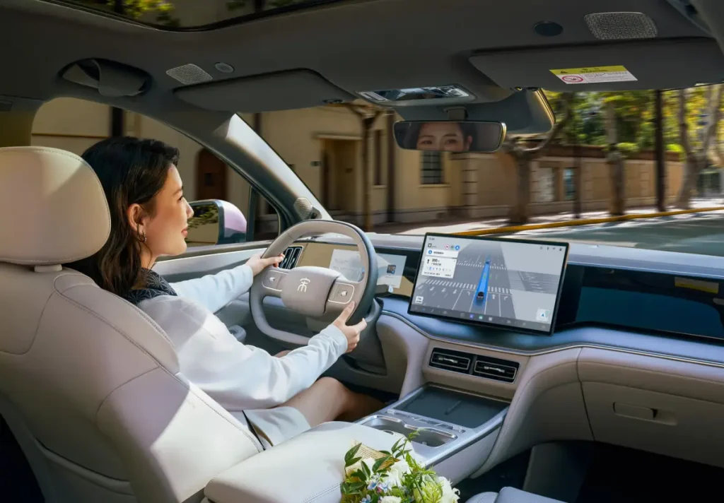 Spesifikasi BYD Song Ultra DM-i, PHEV Baru BYD dengan Konsumsi BBM 3,3 L/100 Km BYD Song Ultra Interior