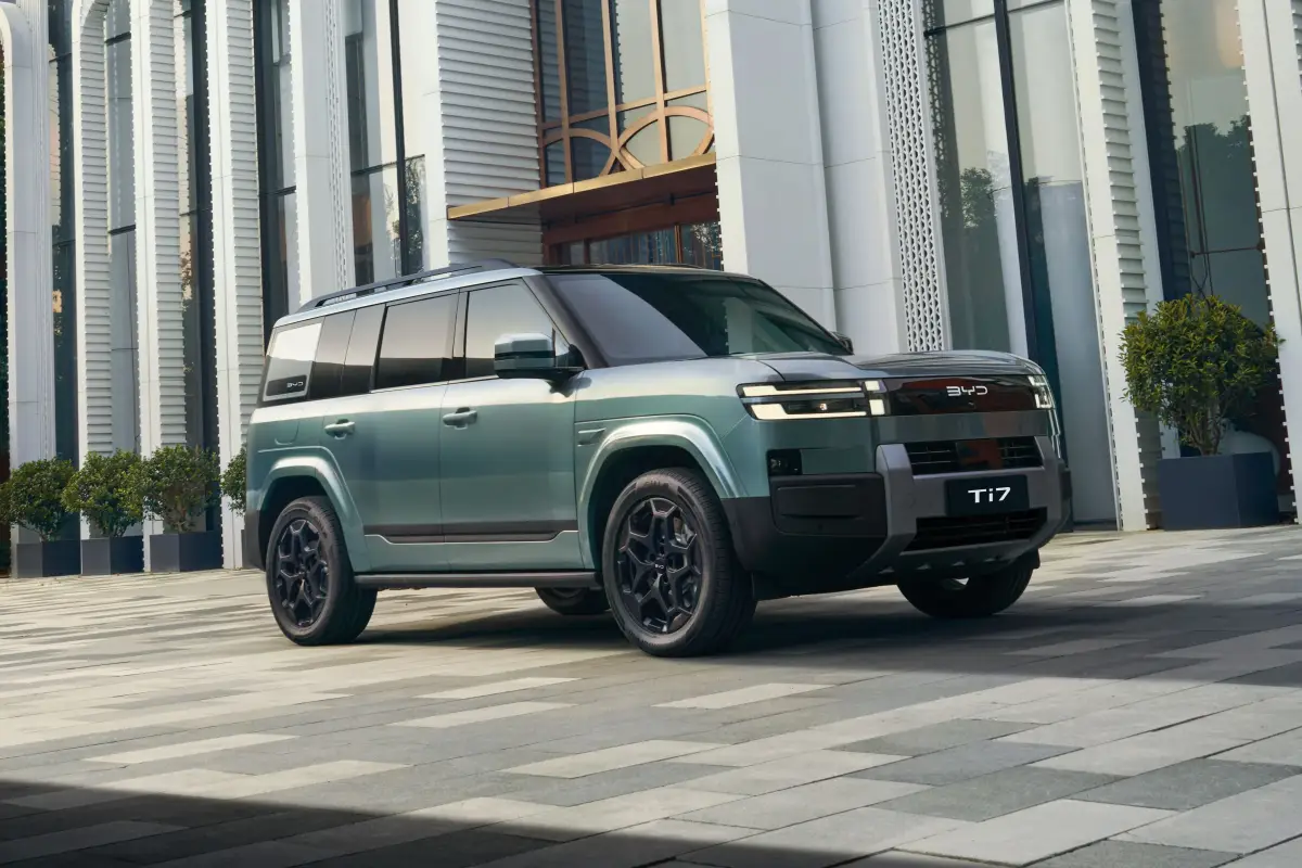 BYD Ti7 Jadi Penantang Land Cruiser, Tenaganya Tembus 600 DK! BYD Ti7 Jadi Penantang Land Cruiser, Tenaganya Tembus 600 DK!