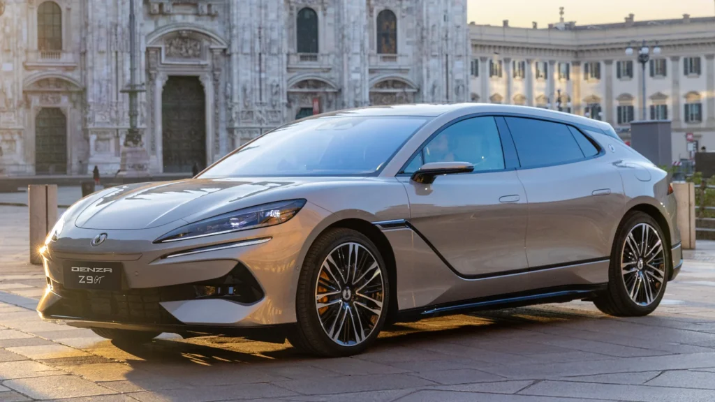 Denza Z9 GT - Moladin