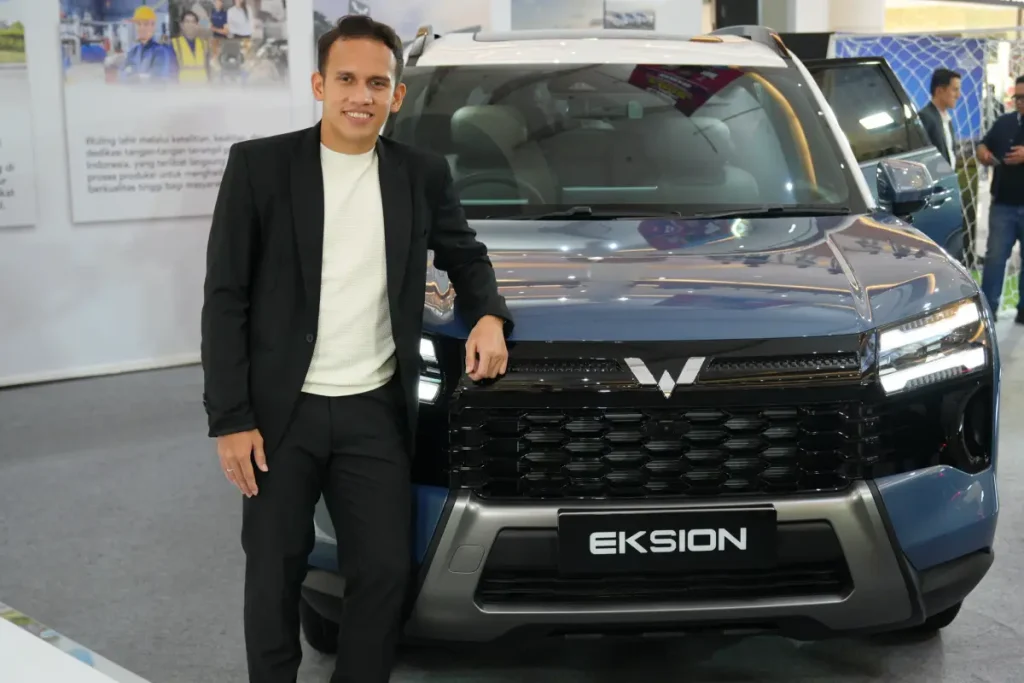 Egy Maulana Vikri memilih Wuling Eksion Plug in Hybrid untuk penggunaan perjalanan jauh bersama keluarga