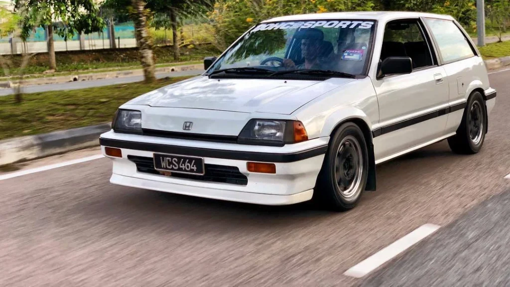 10 Mobil Bekas 10 Jutaan yang Masih Layak Dibeli In This Economy Honda Civic Wonder mobil bekas 10 jutaan - Moladin