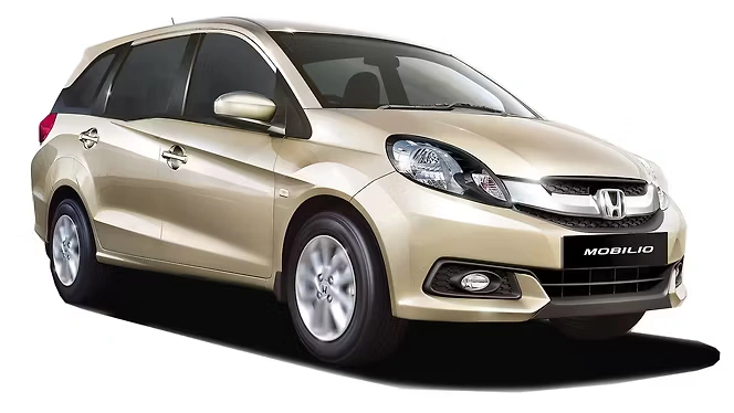 Honda Mobilio mobil untuk road trip - Moladin