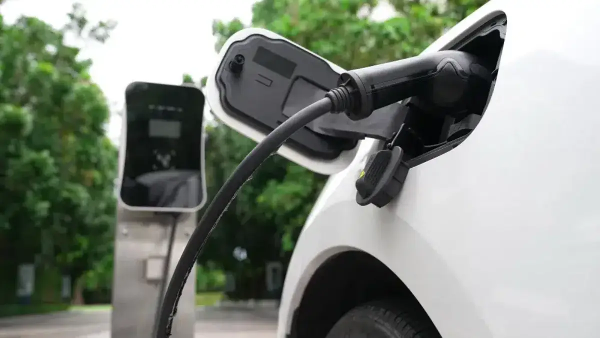 Insentif Mobil Listrik Ditunda, Kapan Berlaku dan Apa Dampaknya Buat Konsumen?