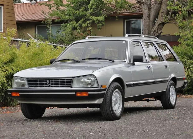 Peugeot 505 GR mobil tua 5 jutaan - Moladin