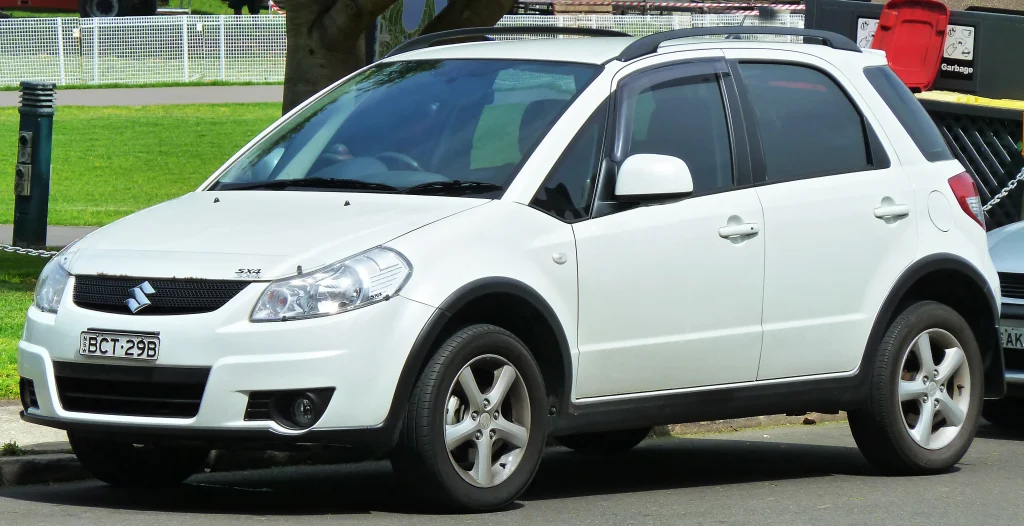 Suzuki SX4 X-Over mobil LCGC bekas ground clearance tinggi - Moladin