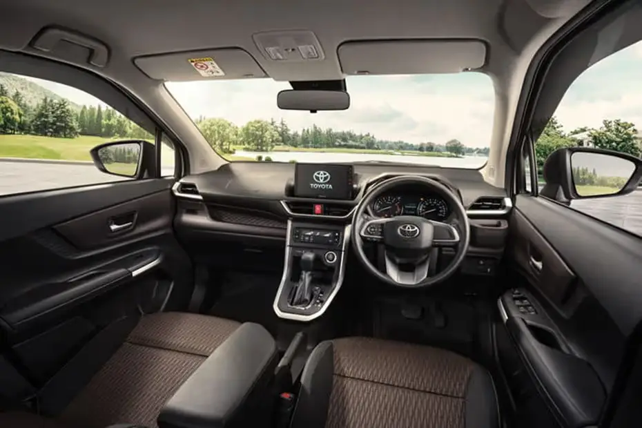mobil bekas avanza 2024 - Moladin