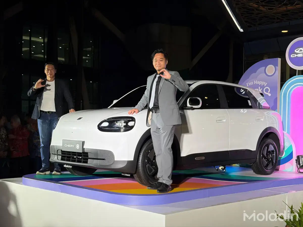 Chery Q Resmi Debut di Indonesia, EV 200 Jutaan Punya Fast Charging 16,5 Menit Chery Q Resmi Debut di Indonesia, EV 200 Jutaan Punya Fast Charging 16,5 Menit