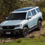 Spesifikasi Denza B8 2026, SUV Hybrid 578 PS yang Siap Tantang Land Cruiser! - Tuwaga