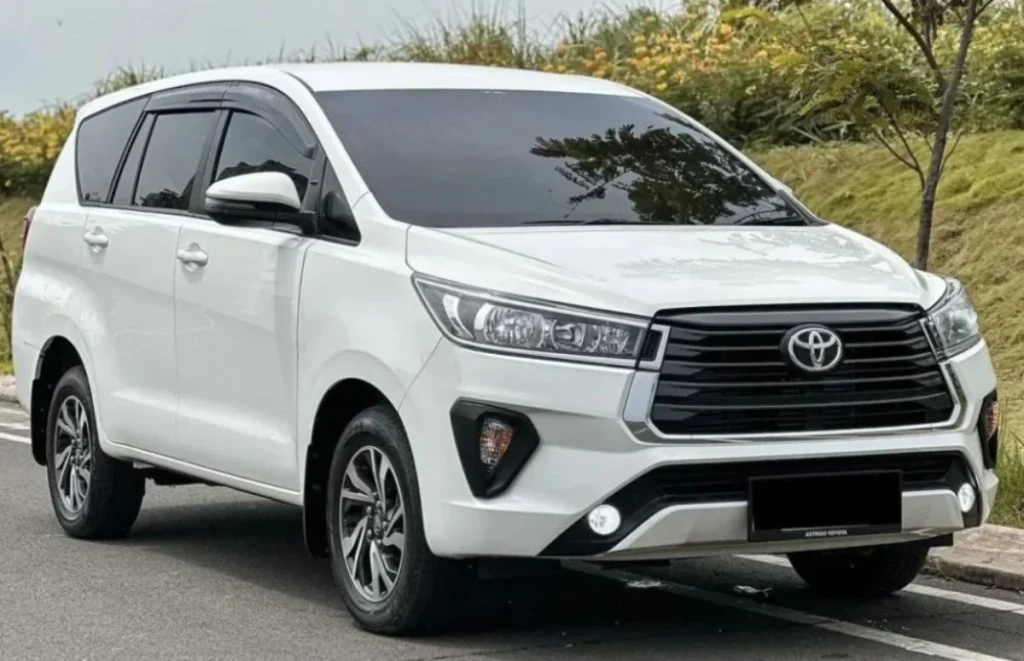 Mobil Bekas Innova Reborn Diesel Tahun Muda Banyak Dicari, Segini Harganya! harga Innova reborn diesel tahun muda - Moladin - Moladin