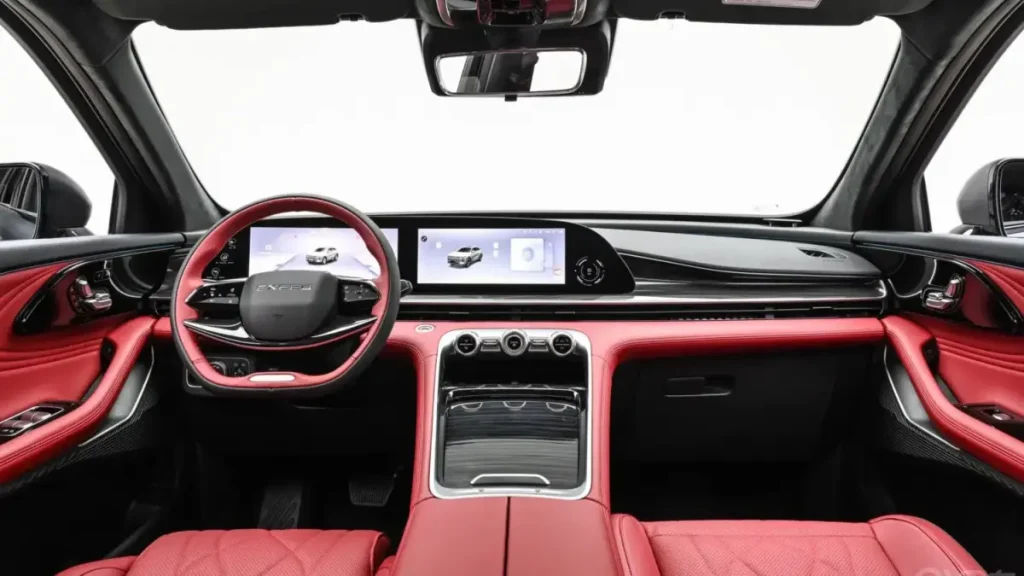 Chery Omoda C9 Facelift Bawa Upgrade Besar, Tenaga 355 HP dan Fast Charging Jadi Sorotan interior chery c9 facelift