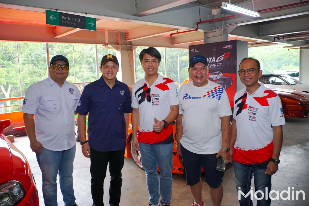 keseruan Toyota GR Car Meet 2026 - Moladin