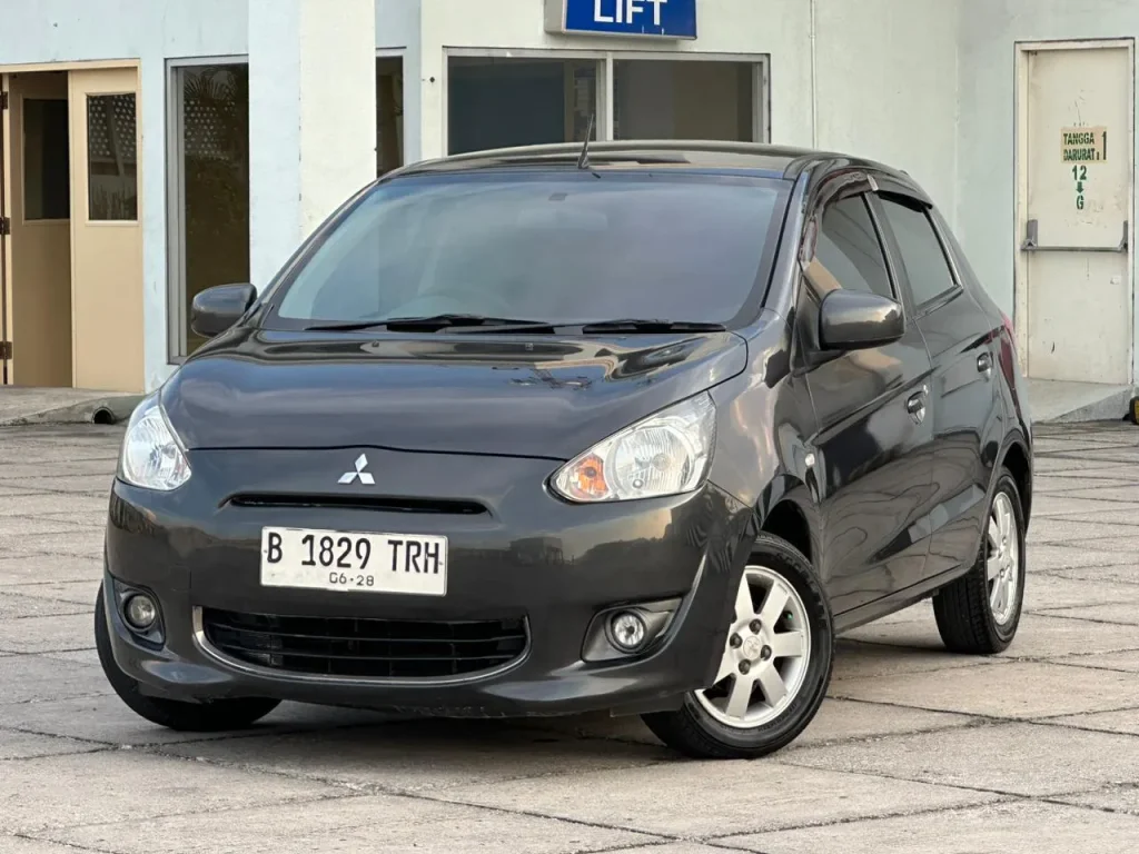 Harga Mitsubishi Mirage Exceed 2015 Bekas, Intip Kisarannya mitsubishi mirage exceed mobil murah keyless - Moladin