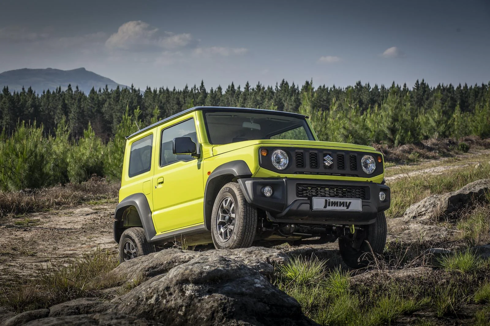 7 Mobil 4×4 Bekas untuk Off-Road yang Tangguh di 2026, Mulai Rp80 Jutaan!