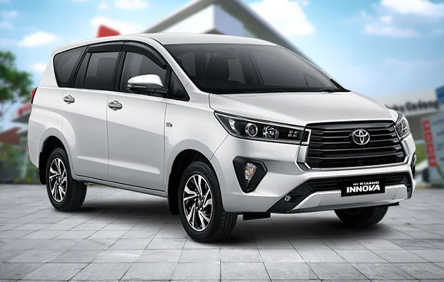 Harga Bekas Innova Reborn Bensin 2022 Makin Murah, Tipe V Tinggal Segini! perbedaan Innova reborn bensin 2022 dengan tipe diesel - Moladin