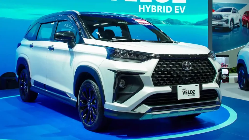 Veloz Hybrid vs Rocky Hybrid: Mana Paling Pas buat Harian? veloz hybrid perbandingan - Moladin