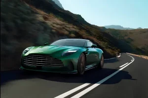 Aston Martin DB12