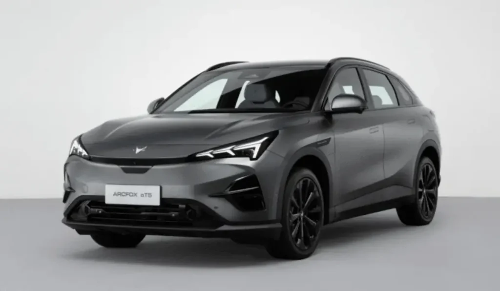 BAIC T5 - Moladin