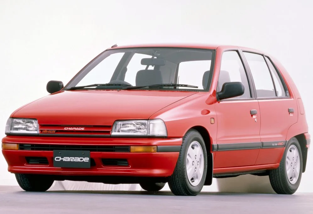 Daihatsu Charade mobil bekas 15 jutaan untuk modifikasi - Moladin