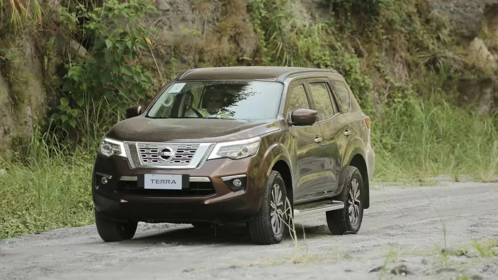 Ford Everest 2013 - Moladin