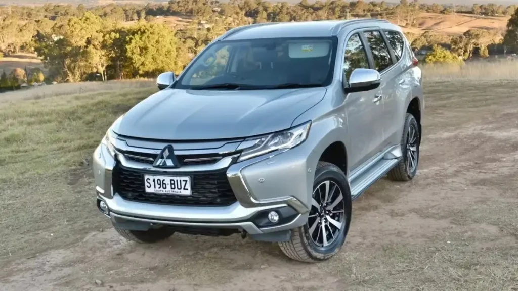 Pajero Sport 2018 - Moladin