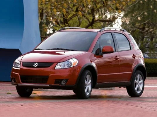 SX4 Crossover 2010 mobil Suzuki bekas di bawah 100 juta - Moladin