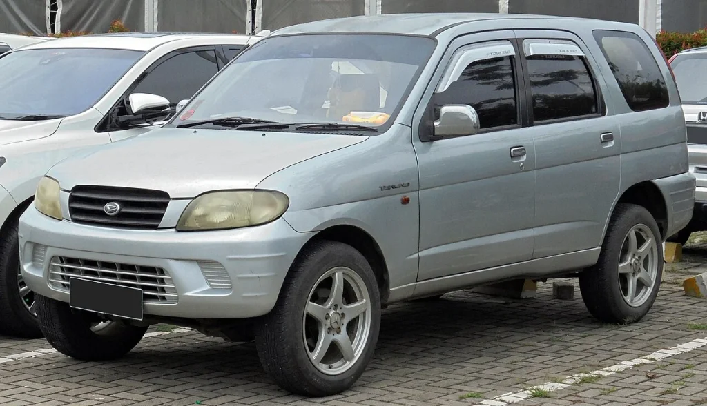 11 Mobil Keluarga Daihatsu di Bawah 70 Juta, Muat 7 Penumpang & Irit BBM! Taruna mobil keluarga Daihatsu di bawah 70 juta - Moladin