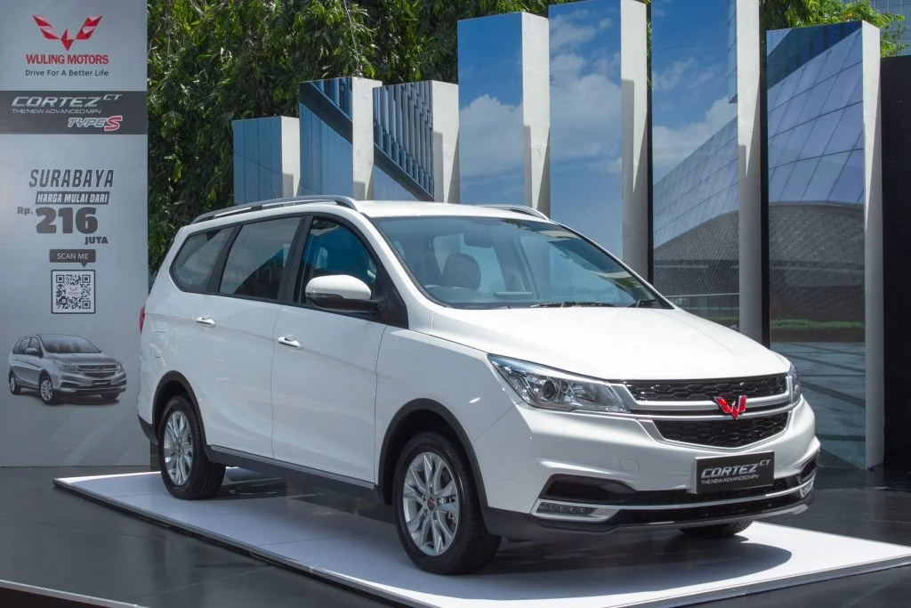 11 Mobil Bekas Murah Fitur Canggih yang Layak Dibeli, Harganya Bersahabat! Wuling Cortez CT 2019 mobil bekas murah fitur canggih - Moladin