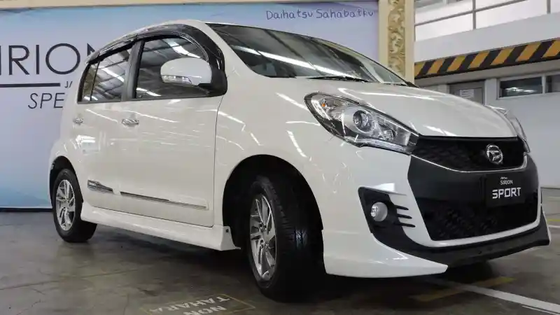 Mobil Matic Bekas 60 Jutaan: 6 Pilihan yang Nyaman, Irit, dan Layak Dibeli daihatsu sirion - Moladin