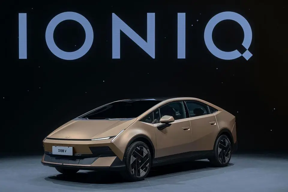 desain dan dimensi hyundai ioniq v - Moladin