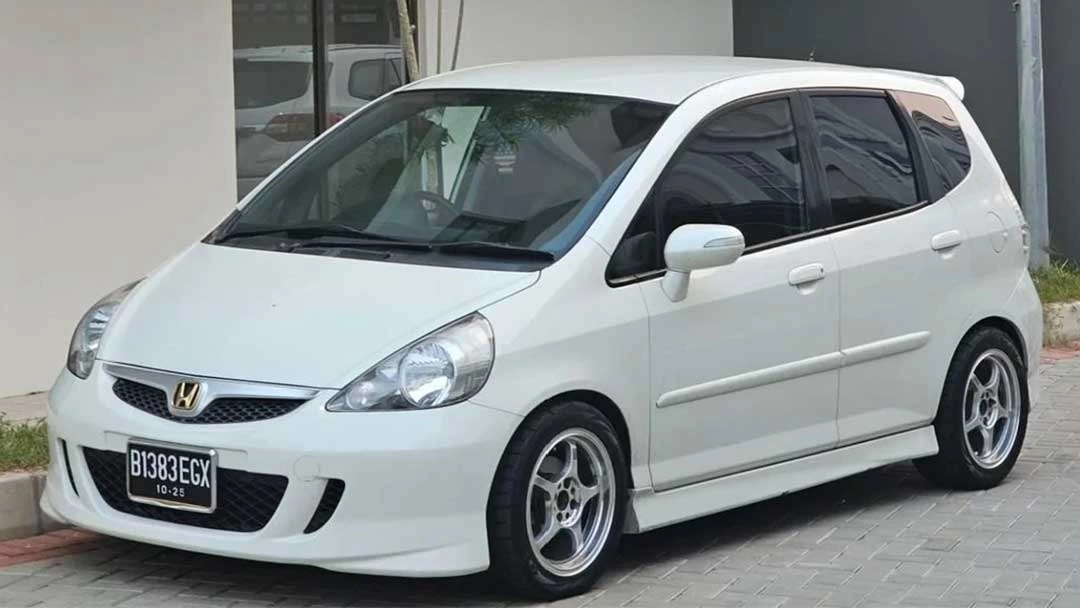 Honda Jazz GD3 VTEC Bekas: Hatchback Legendaris yang Masih Bikin Nagih di 2026!