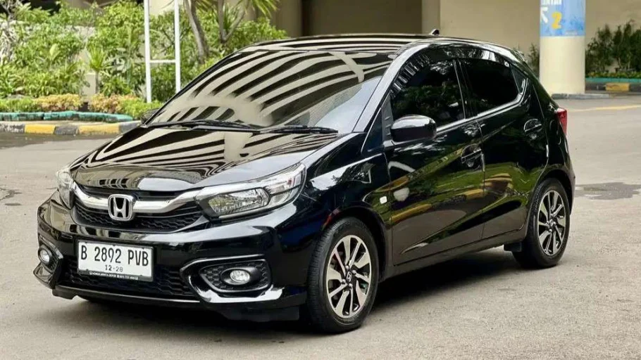 Honda Brio Satya Sabet Penghargaan LCGC 5-Seater Terbaik OTOMOTIF Award 2026 harga honda brio satya - Moladin
