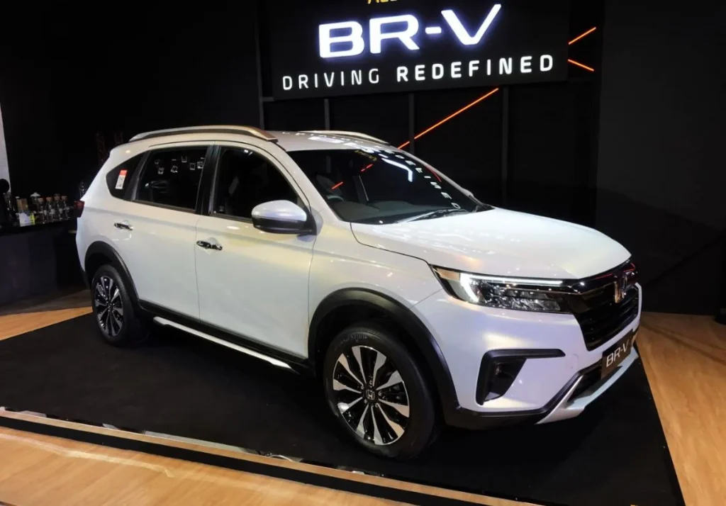 harga mobil bekas br-v 2023 - Moladin