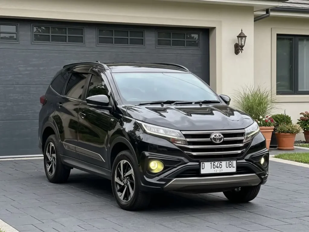 harga mobil bekas toyota rush - Moladin